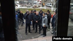 Адылбек Касымалиев Жүрөк хирургиясы жана органдарды алмаштыруу илимий-изилдөө институтуна барды. 13-февраль, 2025-жыл.