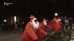 La Tiraspol a avut loc o paradă a Moșilor Crăciun