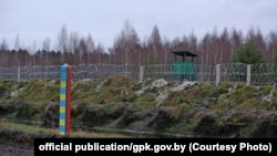 Зокрема, ISW припускає, що заяви білоруської влади спрямовані на підтримку інформаційної операції для втримання частини українських військ на кордоні з Білоруссю на випадок нападу