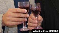 La festivalul vinului la Chișinău