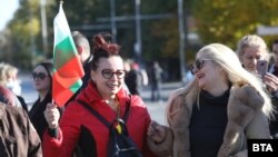 В София протестиращите блокираха "Орлов мост". 