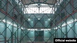 Представители группы мониторинга могут беспрепятственно посещать тюрьмы в любое время суток