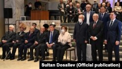 Тарых музейиндеги иш-чарада тартылган сүрөт. 15-декабрь, 2021-жыл. Бишкек.