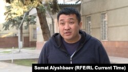 Акжол Раимбердиев.