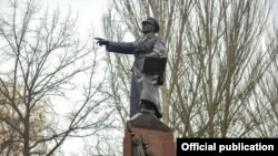 Иван Панфиловдун жаңы эстелиги. Бишкек. 5-декабрь, 2021-жыл. 