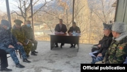 Жолугушуу учуру, 3-декабрь, 2021-жыл, Баткен облусу, "Кулунду" өткөрмө бекети.