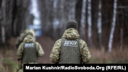 Прикордонники затримали одразу 11 чоловіків, які намагались втекти з України до Молдови (фото ілюстративне)