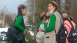 Diňle: Maryda ene-atalardan gyzlarynyň mejbury ginekologiýa barlagyna gatnaşmak talap edilýär