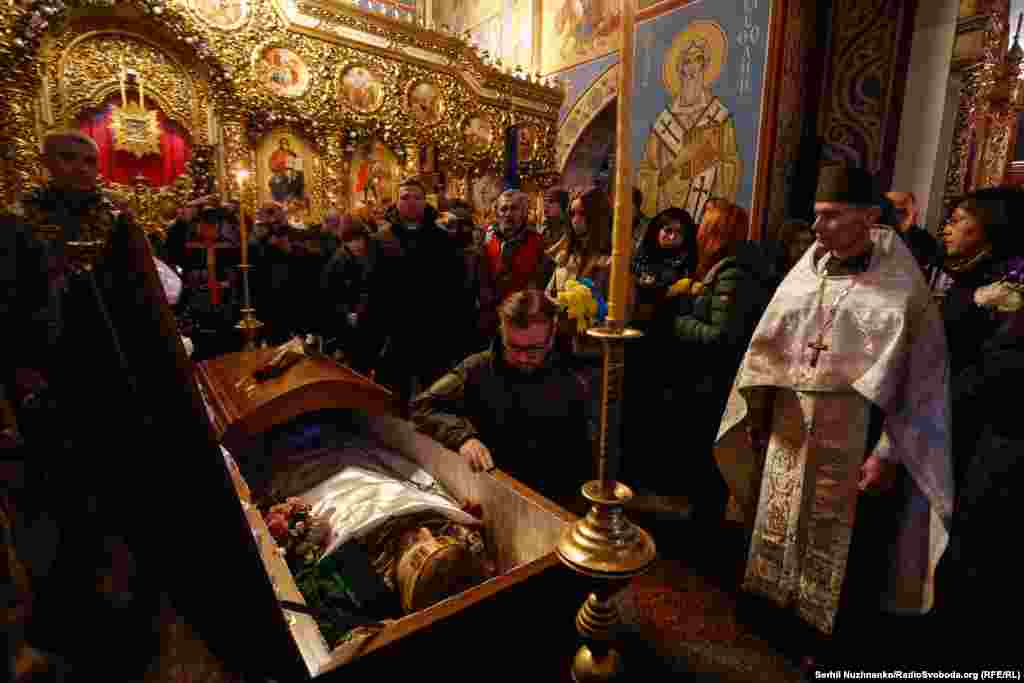 Після демобілізації Максим також працював у Центрі реабілітації та реадаптації учасників АТО та ООС і Veteran Hub