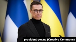 Стубб підкреслив, що Фінляндія ніколи не визнає окупований Крим, а також окуповані Росією території Донеччини та Луганщини