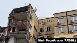 Зруйнований будинок