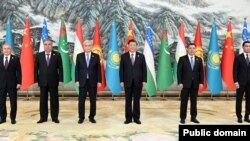 “Борбор Азия – Кытай” саммитине катышып жаткна өлкөлөрдүн президенттери.