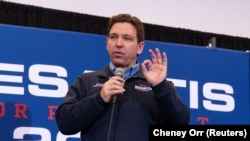 Guverner Floride Ron Desantis tokom kampanje u Ajovi, 3. januar 2024.