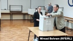Otvorena birališta za izbore u Hrvatskoj, Mostar, 16. april 2024. 