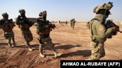 За даними Associated Press, щонайменше семеро військових і цивільних осіб отримали поранення, фото ілюстративне