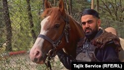 Avenir Gulomnosirov je glumio u pet turskih filmova otkako je prije šest mjeseci stigao u Istanbul.