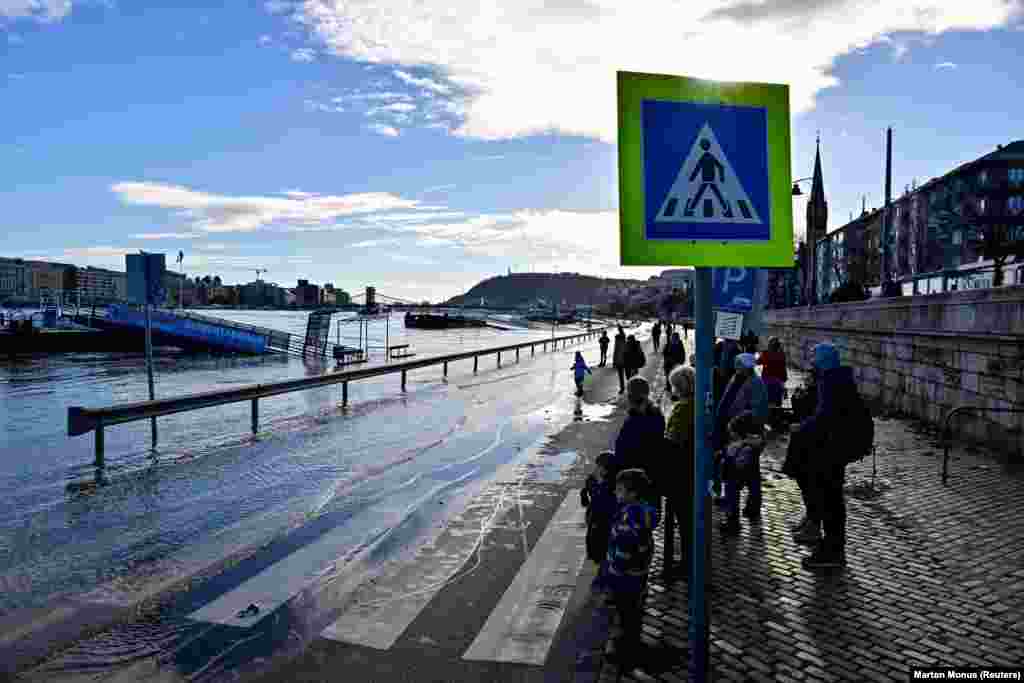 &quot;Pogledamo li širu sliku, možemo vidjeti da zimske padavine rastu, a sa porastom temperature vidjet ćemo manje snježnih padavina plus ranije otapanje&quot;, rekla je meteorologinja, Ana Kis.