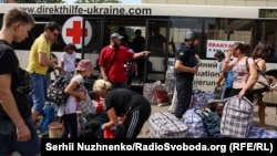 Жители Покровска покинули свои дома и эвакуируются из города. 30 августа 2024 года 