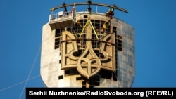 Ovako je izgledalo završavanje postavljanja 6. avgusta 2023.