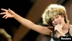 Тина Търнър