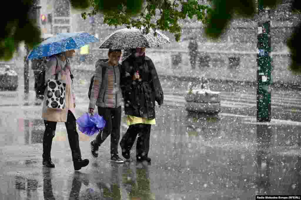 Snijeg u Sarajevu u aprilu.&nbsp;