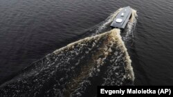 Dronovi ukrajinske mornarice navodno ovise o američkim obavještajnim podacima kako bi uspješno pogodili ciljeve. Forografija: Novi ukrajinski dron "Avdiivka" predstavljen 5. marta 2024.
