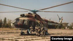 Архівне фото вертольота, про пошкодження якого :заявила влада Приднстров’я, 2017 рік