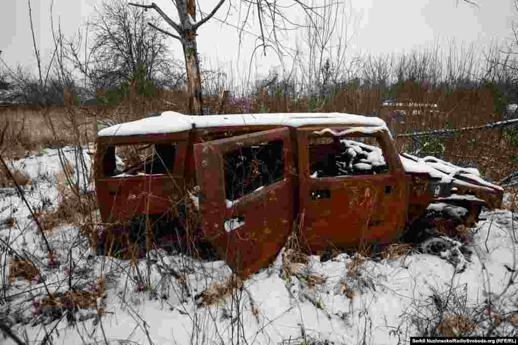 На вулицях села все навколо нагадує про запеклі бої березня 2022-го&nbsp;