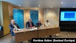 Az Ügyvédkör elnökségi tagjai a szervezet bemutatkozó sajtótájékoztatóján Budapesten 2024. március 6-án