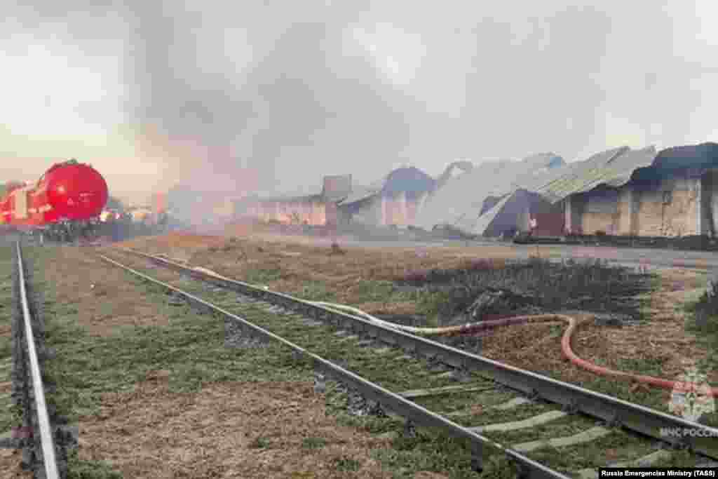 Požar u skladištu za skladištenje žitarica u Kubanskom, u ruskom Krasnodarskom kraju, 6. augusta.