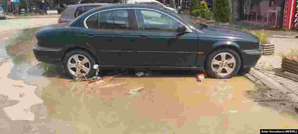 Poplavljeni automobili