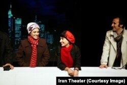 آیدا کیخایی در نمایش «نوشتن در تاریکی»