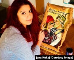 Punimi i portretit të Skënderbeut.