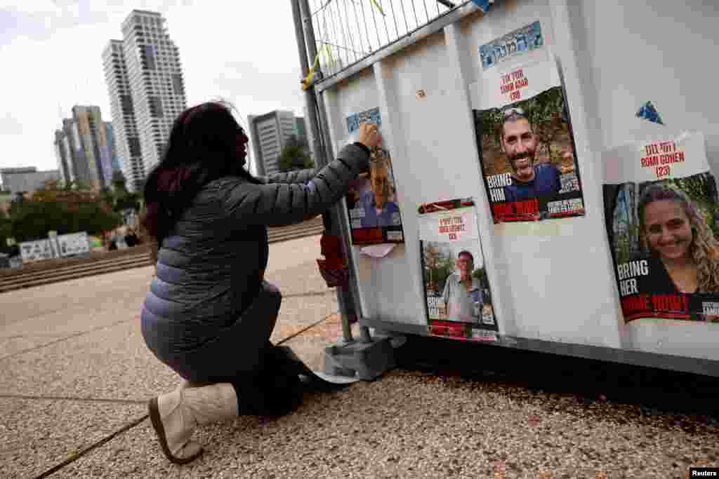 Dahlia Cooper vendos një foto të vjehrrit të saj Amiram Cooper, i cili u rrëmbye në sulmin e 7 tetorit nga Hamasi.