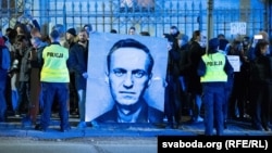 16 февраля, Варшава