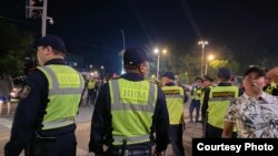 Interventna policija na mjestu nereda u Biškeku, 18. maja 2024.