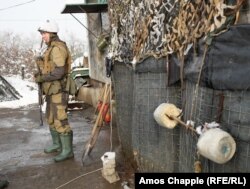 Vladislav Bili na položaju u predgrađu Popasne.