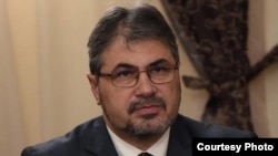 Istoric la Iași, Dorin Dobrincu îl încadrează pe Ion Iliescu în lista «gorbacioviștilor» convinși.