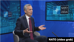Jens Stoltenberg interjút ad Brüsszelben 2024. február 20-án