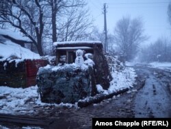 Snješko Bijelić na ukrajinskom vojnom položaju u Zolotu.
