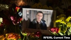 Навалныйды эскерүү. Москва