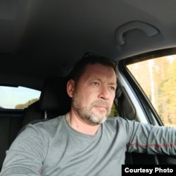 Сергей Тихонов