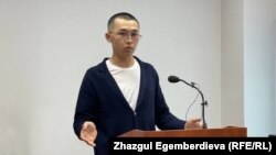 Ырыс Жекшеналиев выступает с последним словом в суде, Бишкек. 15 мая 2023 г.