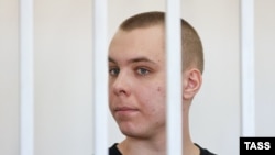 Nikita Žuravel na sudu u Groznom, 27. februar 2024.