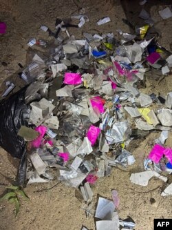 Smeće doneto balonima iz Severne Koreje koje je fotografisalo Ministarstvo odbrane Južne Koreje, 2. jun 2024.