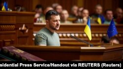 Президент України Володимир Зеленський під час виступу у Верховній Раді. Київ, 28 червня 2023 року