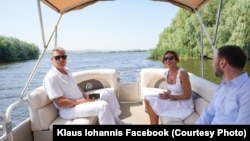 Carmen și Klaus Iohannis în Delta Dunării