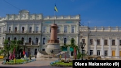La Odesa, pe locul unde se înălța monumentul împărătesei Ecaterina cea Mare a Rusiei, ucrainenii au construit, din 2024, un memorial pentru soldați căzuți în războiul cu Rusia, în urma invaziei rusești din 2022.