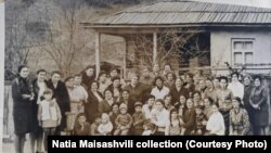 რაჭა, ამბროლაური, 1980-იანი წლები, ქალების სარვამარტო წვეულება