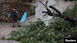 Испаниянын Толедо шаарындагы катуу шамал менен нөшөрдүн кесепети. 4-сентябрь, 2023-жыл.